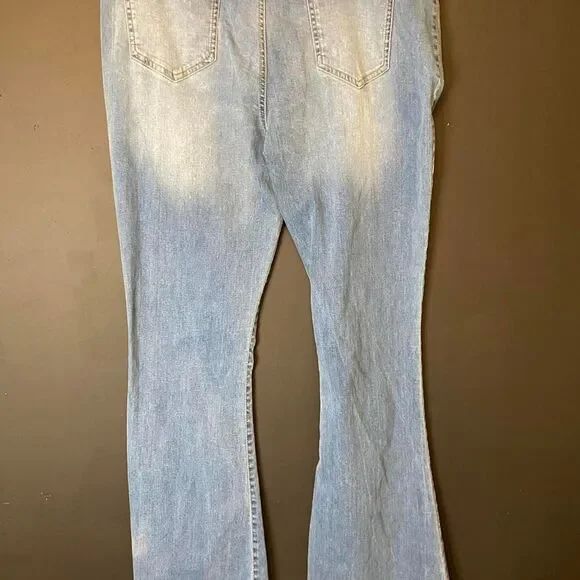 Boohoo Women's Blue Jeans - Picture 2 of 8